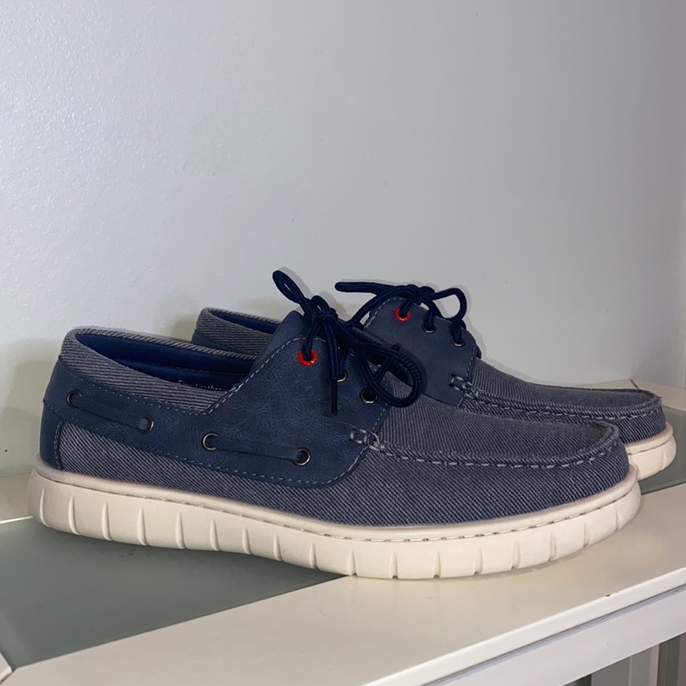 SOLO Canvas Faux Leather Laced Boat Shoes-Mens Sz 9